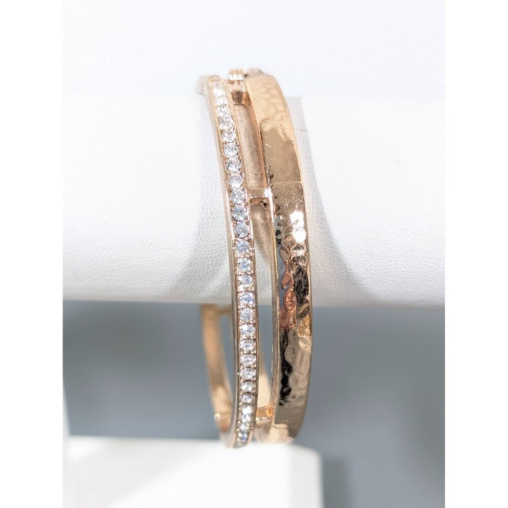 Retro Gold Tone Hammered Style Rhinestone Tennis Bangle‎ Bracelet 7"